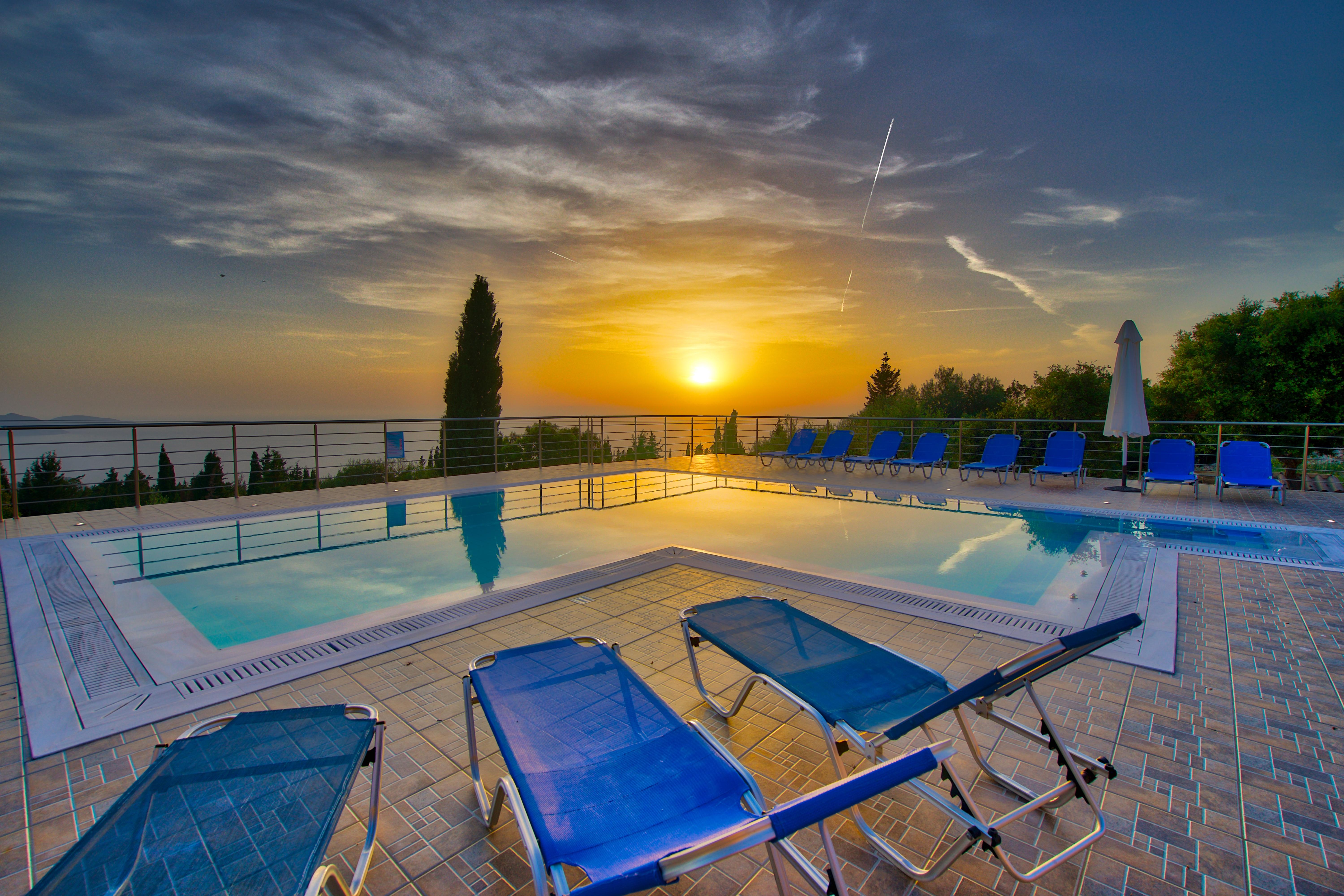 Studios Vrionis Panoramic Sunset Mesovounia  Exterior foto